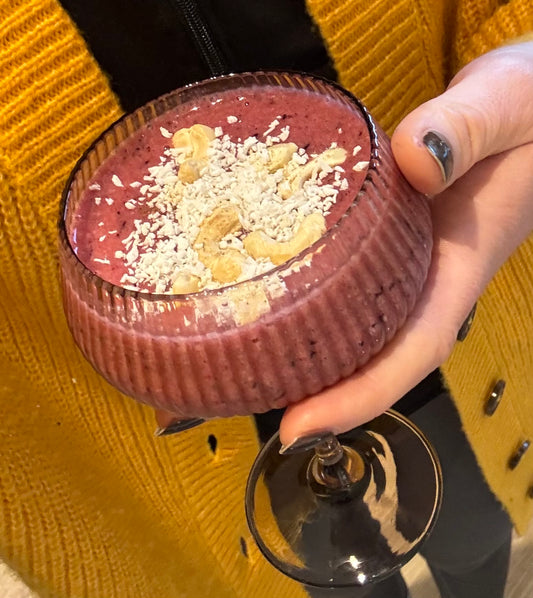 Berry Beautiful & Hormone Harmony smoothie